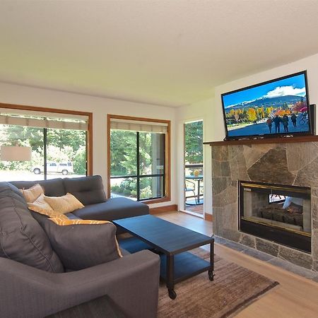 Powderhorn By Whistler Blackcomb Vacation Rentals Exterior photo